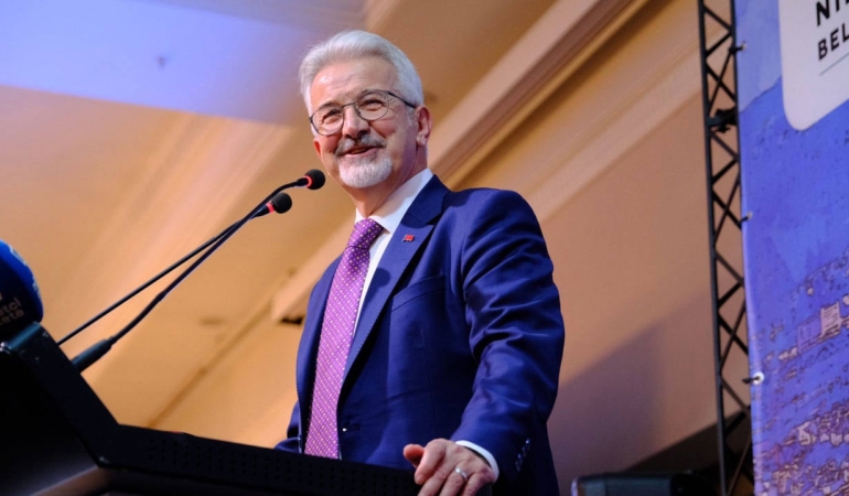 CHP’Lİ BELEDİYEYE ŞOK OPERASYON: ESPKİ BAŞKAN TURGAY ERDEM VE 22 KİŞİ HAKKINDA GÖZALTI KARARI