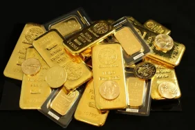 GRAM VE ÇEYREK ALTINDA SON DURUM: FİYATLAR YENİ HAFTAYA YÜKSELİŞLE BAŞLADI 1 gram-altin-ve-ceyrek-altinda-son-durum-27-ekim-2025-mxzk