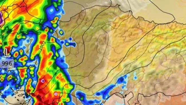 İSTANBUL’A KARAMBOL UYARISI: SEFERLER DURDU, KÖPRÜ VE YOLLAR TRAFİĞE KAPANDI