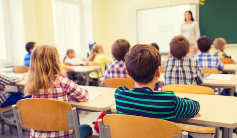 SINAV SİSTEMİ YİNE DEĞİŞİYOR! MEB’DEN YENİ MODEL: YAPAY ZEKA DESTEKLİ DÖNEM BAŞLIYOR