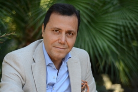 thumbs_b_c_e42def760cf7bb0f7dbbbbe97cf6ed9c