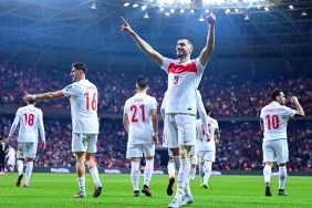 turkiye-dort-kose-bizim-cocuklar-dunya-kupasina-yuruyor-fcuw