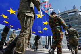 AVRUPA’NIN EN BÜYÜK ORDULARI LİSTELENDİ: TÜRKİYE GÜCÜNÜ GÖSTERİYOR 2 yeni-proje-2025-10-04t233135-hlt-mc12