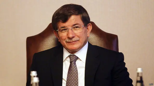 DAVUTOĞLU’NDAN ŞOK İFŞA: “ESAD, KUZEY IRAK’A BİRLİKTE GİRELİM TEKLİF ETTİ!”