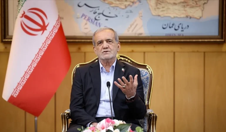 İran Cumhurbaşkanı Pezeshkian’dan Kritik Uyarı: “Yağmur Yağmazsa Suyumuz Kalmayacak!”