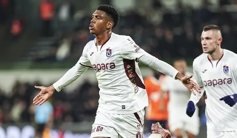 TRABZONSPOR’DAN NEFES KESEN ZAFER: BAŞAKŞEHİR DEPLASMANINDA 4-3’LÜK GERİ DÖNÜŞ