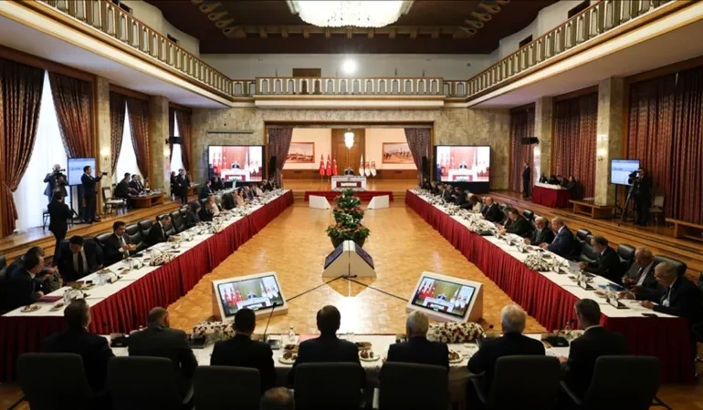 TERÖRLE MÜCADELEDE YENİ BİR SAYFA: İMRALI’DA GERÇEKLEŞEN GÖRÜŞMENİN DETAYLARI