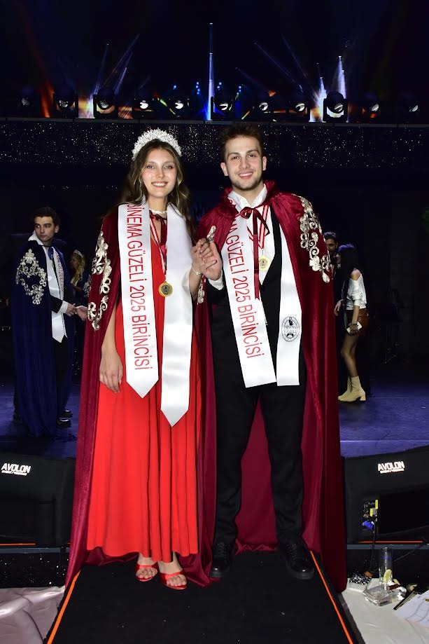 732945d3 d5b7 4ad1 a5da 783dbcd67321 - Sinema Güzeli 2025: Türk Sinemasına Yeni Yıldızlar Katıldı