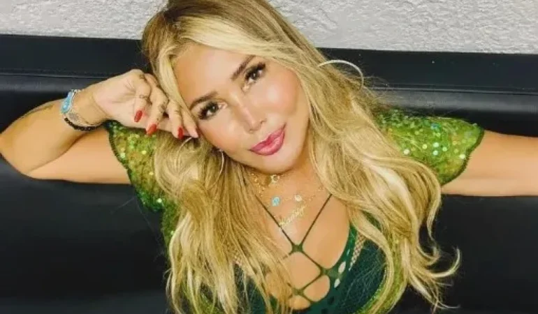 62 YAŞINDA AMA GENÇ KIZ GİBİ! YONCA EVCİMİK’İN BİKİNİLİ PAYLAŞIMLARI SOSYAL MEDYAYI SALLADI