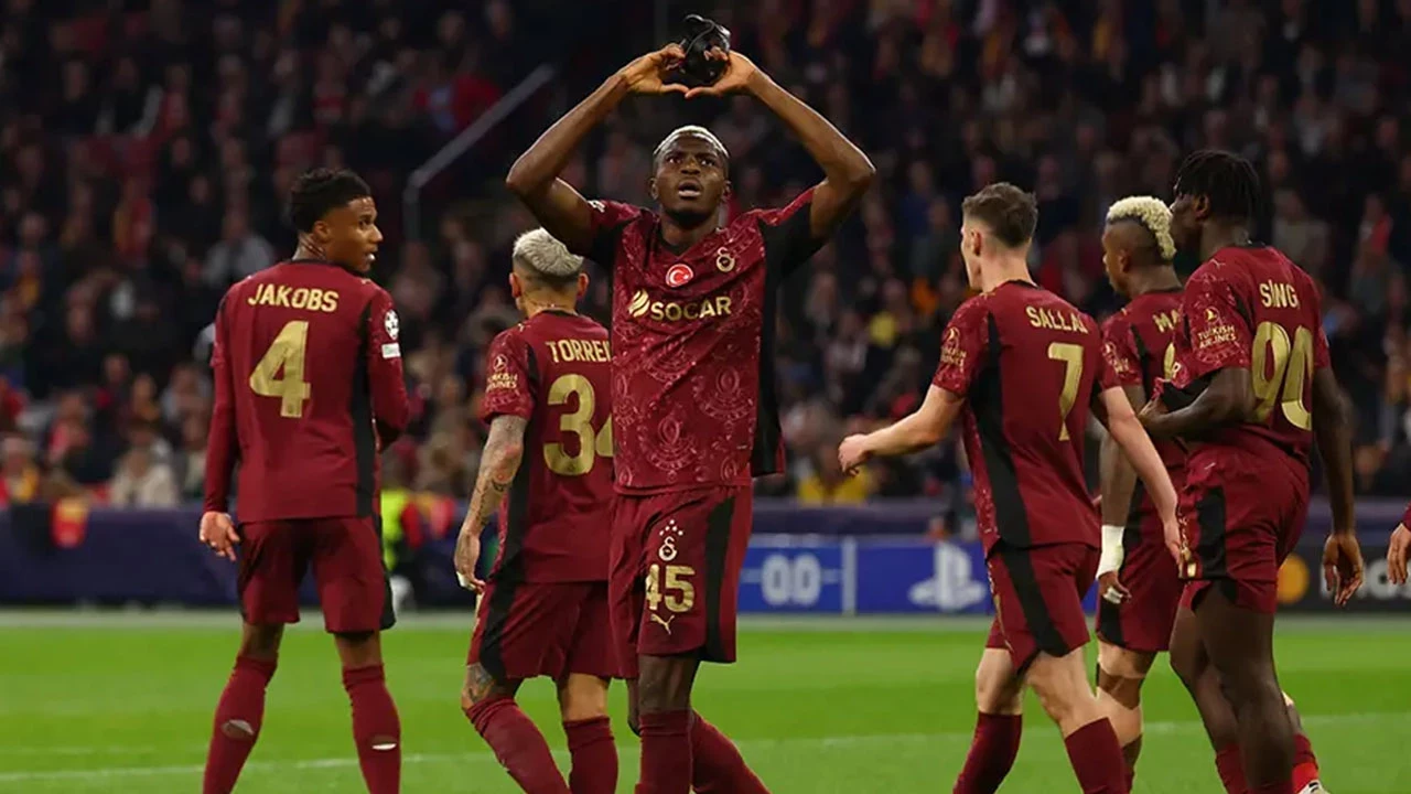 hollanda galatasarayi konusuyor ajaxi katletti - Galatasaray’ın Şampiyonlar Ligi Zaferi Hollanda Basınında Manşet Oldu!