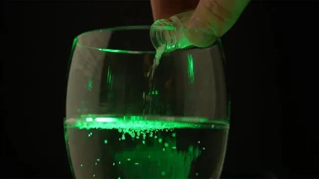 Bakanlıkta İş Görüşmesi Skandalı: 240’tan Fazla Kadına Gizlice İlaç Verilmesi Olayı Ortalığı Sarstı, İş Dünyasında Güven Krizi Derinleşiyor