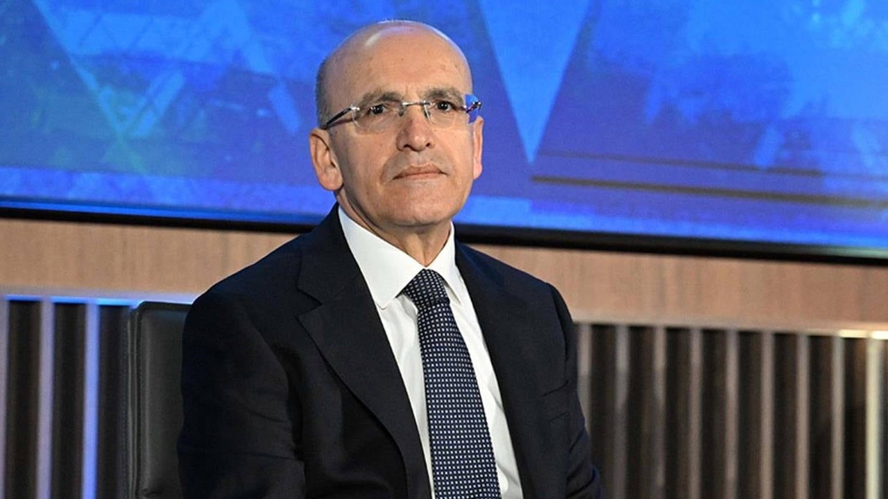 kulis simsek ekonomik hedeflerde 19 mart oncesine gelemedik demis - Mehmet Şimşek’ten “Ağır Hasta” İddialarına Sert Yanıt: “Görevimin Başındayım, Sağlığım Yerinde!”