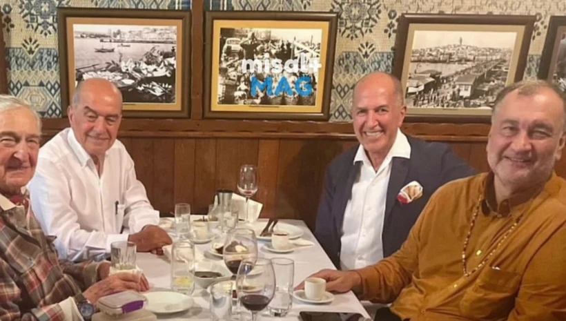 MURAT ÜLKER VE RAHMİ KOÇ BALIKÇIDA BİR ARAYA GELDİ! İŞ DÜNYASININ DEV BULUŞMASI 1 murat ulker ile rahmi koc balikcida bulustu hjtz - MURAT ÜLKER VE RAHMİ KOÇ BALIKÇIDA BİR ARAYA GELDİ! İŞ DÜNYASININ DEV BULUŞMASI