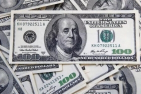 yil-sonu-dolar-kuru-beklentileri-geriledi-10590