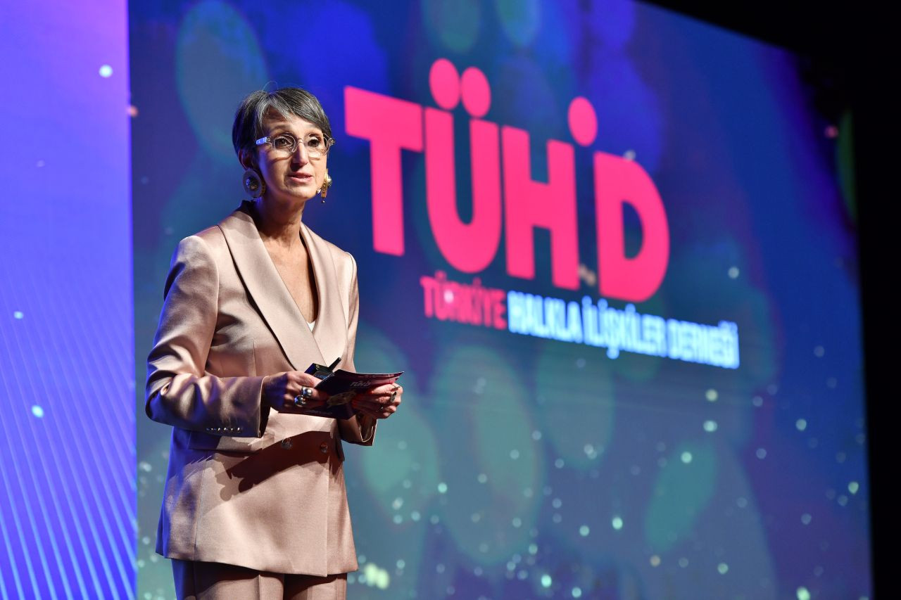 1764627975 t h d ykb pek z yiks 1 - Altın Pusula 2025 Ödülleri Verildi