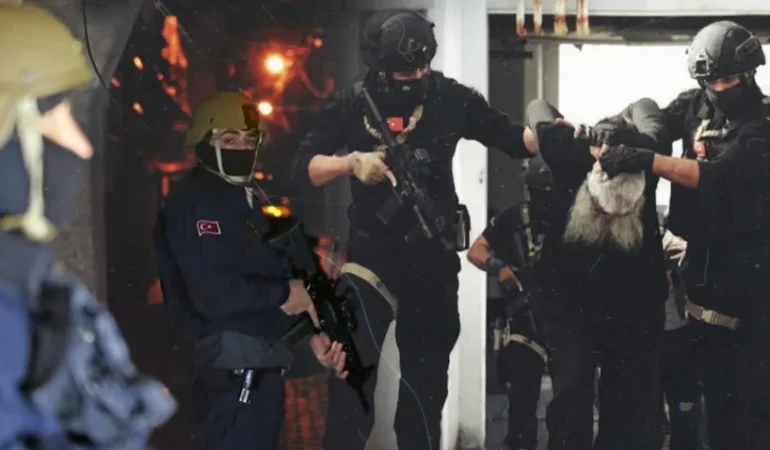 IŞİD’İN UYUYAN HÜCRELERİNİN FAALİYETE GEÇTİĞİ YÖNÜNDE GELEN UYARI TÜRKİYE’DE GÜVENLİK TEDBİRLERİNİ GÜNDÜME TAŞIDI