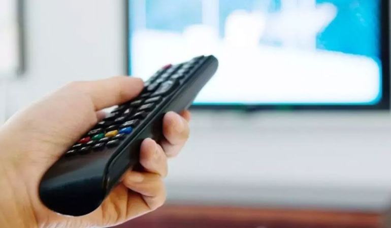 BIR DIZI DAHA FINAL KARARI ALDI UNLU OYUNCU SOSYAL MEDYADA TEPKI GOSTERDI