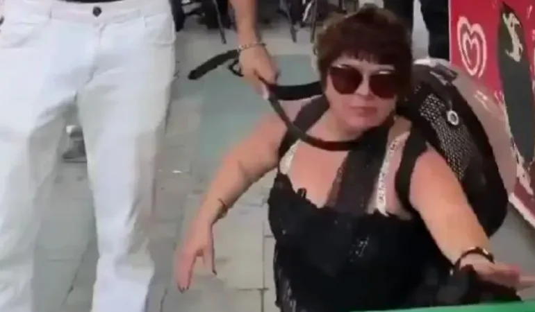 BOYNUNA TASMA TAKILAN KADININ SOKAKTA GEZDİRİLMESİ DAVALIK OLDU