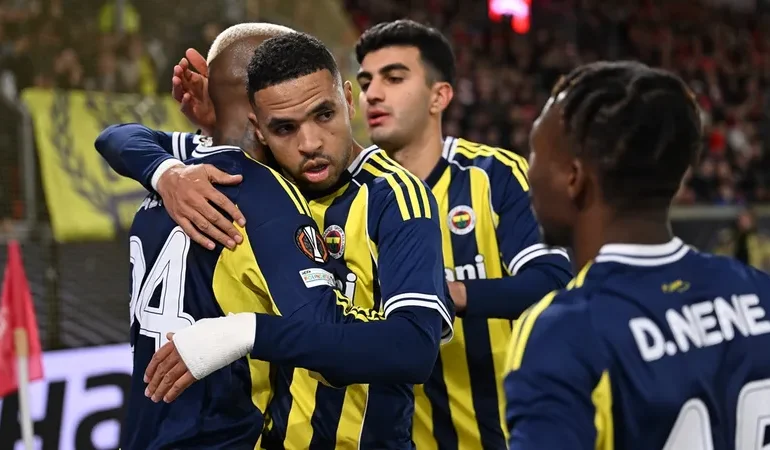 Fenerbahçe’nin Norveç’te Gol Yağmuru ve Farklı Galibiyeti Norveç Basınında Geniş Yankı Uyandırdı: Talisca’dan Hattrick, Avrupa Ligi’nde Tarihi Akşam!