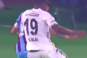 BEŞİKTAŞ’IN TRABZONSPOR KARŞILAŞMASINDA ŞOK GELİŞME, 10 KİŞİYLE OYNUYOR 1 693ef83b960df203