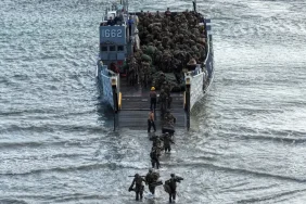 ABD’DEN DİKKAT ÇEKEN ASKERİ HAZIRLIK, DEV YIĞINAK KÜRESEL GÜNDEMDE ENDİŞE YARATTI 7 693f3b3f20fd4515