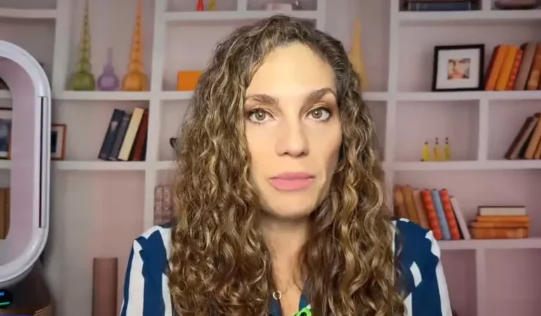 NEVŞİN MENGÜ’NÜN AHLAK VE TOPLUM ÜZERİNE SÖZLERİ GÜNDEM YARATTI