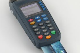 Credit_card_terminal_in_Laos