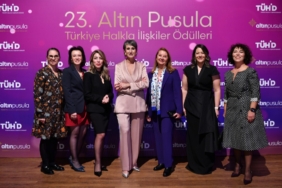 altin-pusula-odulleri-sahiplerini-buldu-przj