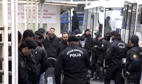 37 ŞÜPHELİ ADLİYEYE SEVK EDİLDİ: BAHİS SORUŞTURMASINDA YENİ DALGA 5 ekonomist-image-113-1fa7e4da17c749-300x166