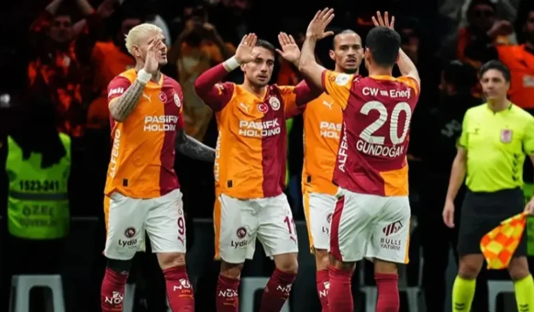 GALATASARAY’DAN KASIMPAŞA’YA FARKLI TARİFE: İLK YARI LİDER BİTTİ