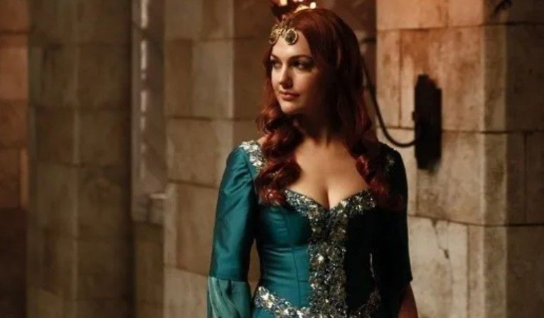 HÜRREM SULTAN’IN EKRAN YOLCULUĞUNUN PERDE ARKASI: MERYEM ÜZERLİ MUHTEŞEM YÜZYIL SÜRECİNİ TÜM SAMİMİYETİYLE ANLATTI