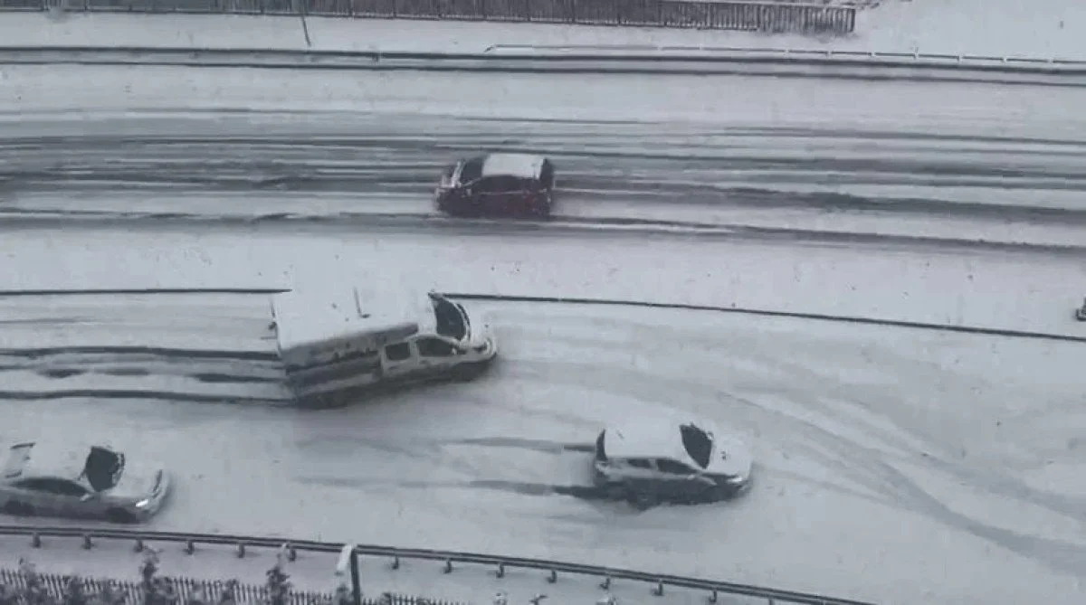 İSTANBUL ŞİLE İLÇESİNDEKİ OKULLAR HAVA KOŞULLARI VE GÜVENLİK ENDİŞELERİ NEDENİYLE BİR GÜNLÜĞÜNE KAPALI TUTULUYOR 1 - İSTANBUL ŞİLE İLÇESİNDEKİ OKULLAR HAVA KOŞULLARI VE GÜVENLİK ENDİŞELERİ NEDENİYLE BİR GÜNLÜĞÜNE KAPALI TUTULUYOR