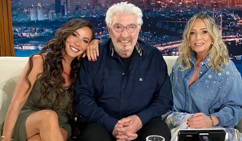 ZEYNEP ÖZYAĞCILAR’DAN KIŞ ORTASINDA CESUR PAYDAŞIM: KAR ÜZERİNDE MAYOLU VİDEO GÜNDEMDE