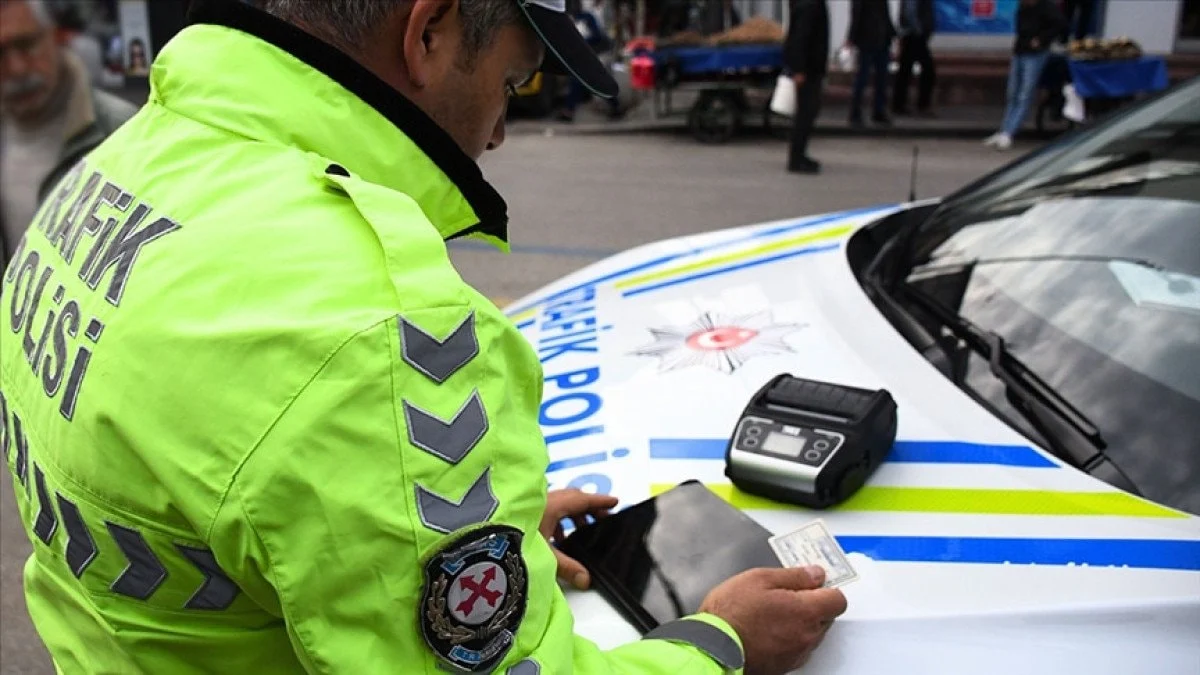 6960240fbb68e598__w1200xh675